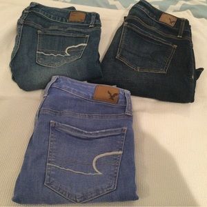 3 Pairs of American Eagle Jeans - Size 2